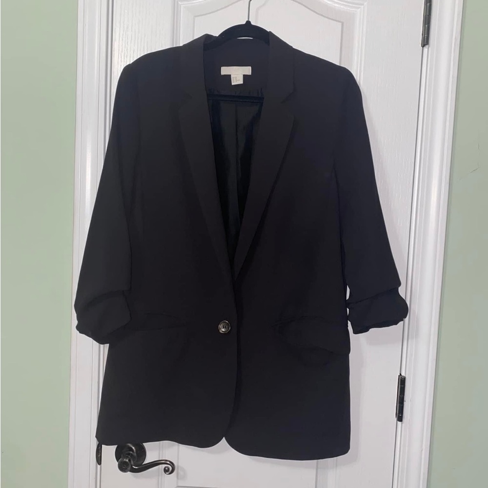 Black Blazer - Picture 1 of 4